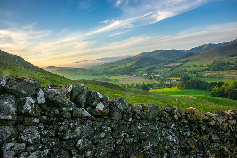 hill walking in scotland